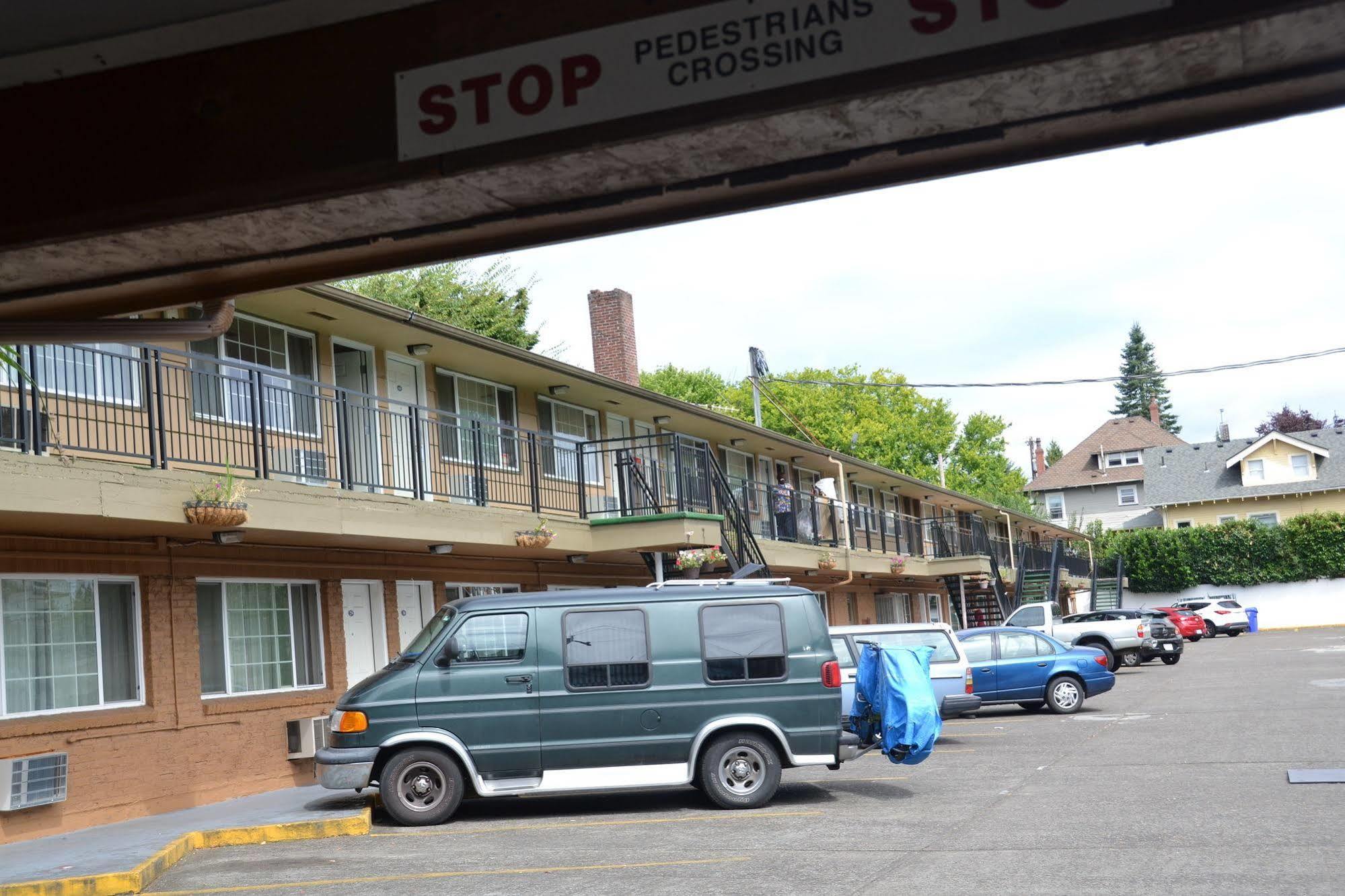 The Palms Motel Portland Exterior photo